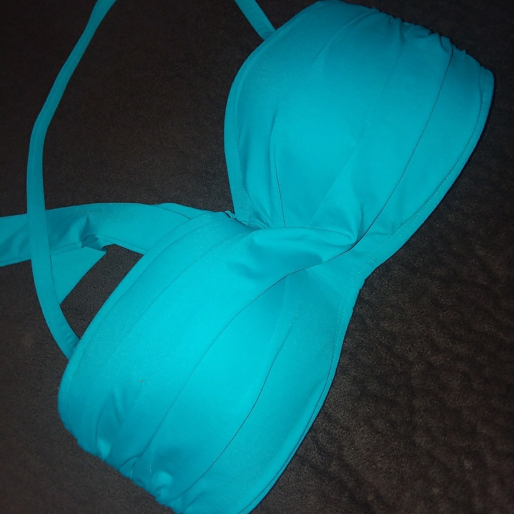 Vitamin -A Soleil beutiful only top